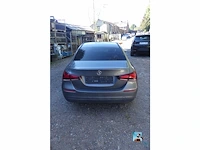 Mercedes-benz a 180 d - afbeelding 34 van  74