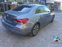 Mercedes-benz a 180 d - afbeelding 45 van  74