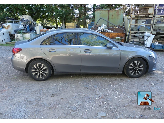 Mercedes-benz a 180 d - afbeelding 56 van  74