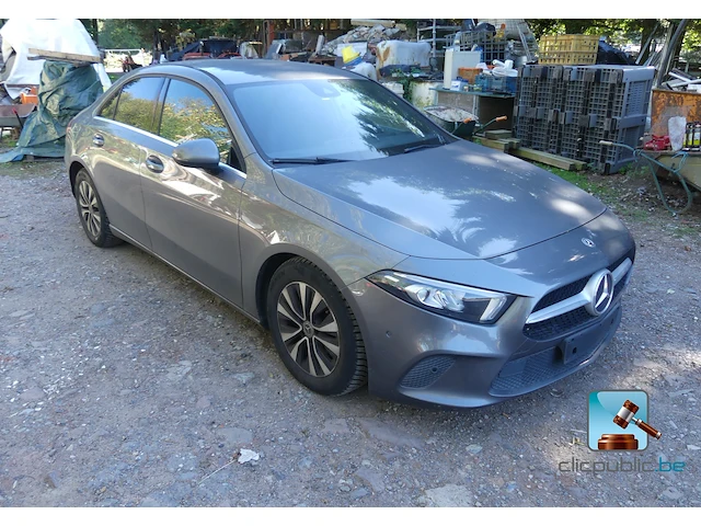 Mercedes-benz a 180 d - afbeelding 67 van  74