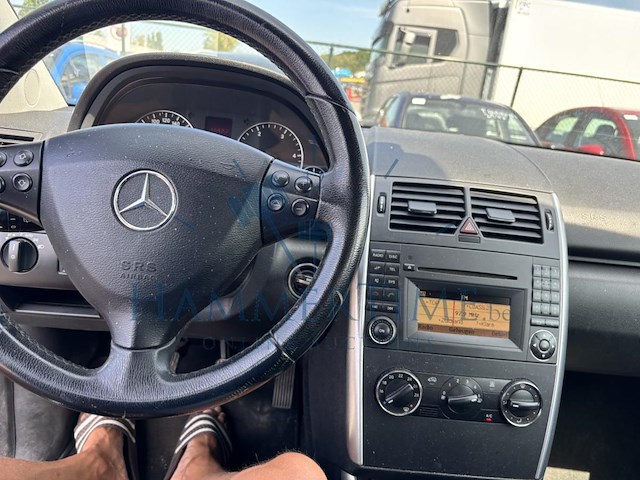 Mercedes-benz a-class 5p/d (w169) a 180 cdi avantgarde, 2010 - afbeelding 14 van  31