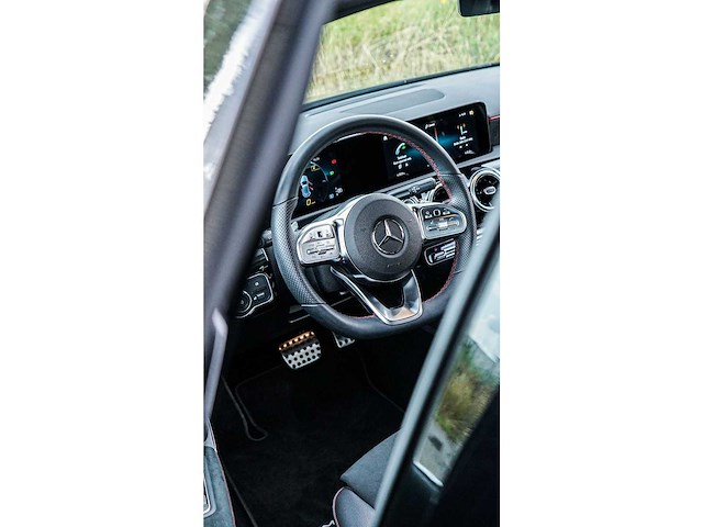 Mercedes-benz a-klasse, 200d,2022 - afbeelding 8 van  26
