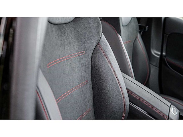 Mercedes-benz a-klasse, 200d,2022 - afbeelding 15 van  23