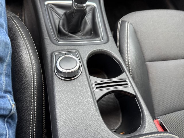 Mercedes-benz a180, 2014 - afbeelding 5 van  24