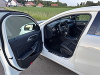 Mercedes-benz a180 amg line personenauto - afbeelding 5 van  37
