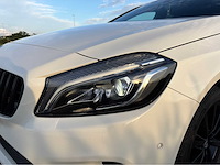 Mercedes-benz a180 amg line personenauto - afbeelding 30 van  37