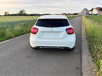 Mercedes-benz a180 amg line personenauto - afbeelding 32 van  37