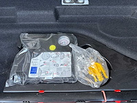 Mercedes-benz a180 amg line personenauto - afbeelding 18 van  37