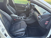 Mercedes-benz a180 amg line personenauto - afbeelding 22 van  37