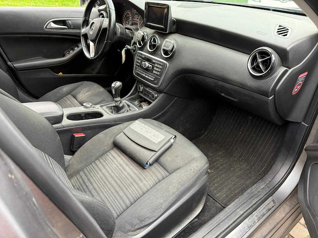 Mercedes-benz a180 cdi personenauto - afbeelding 14 van  18