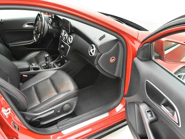 Mercedes-benz a200 cdi 2012 - afbeelding 22 van  48