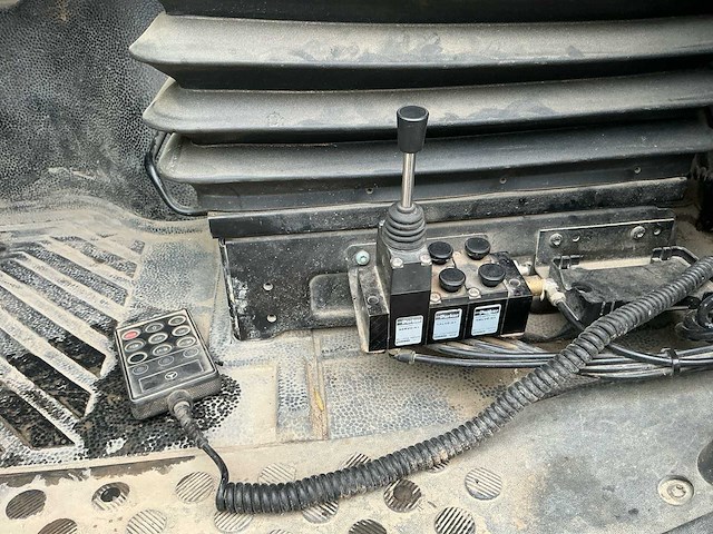 Mercedes-benz actros - laadkraan/containerhaak - 514 400km - 2012 - afbeelding 7 van  35