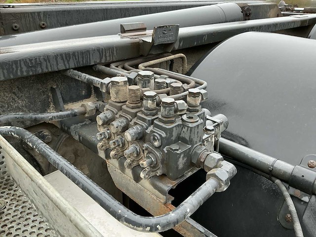 Mercedes-benz actros - laadkraan/containerhaak - 514 400km - 2012 - afbeelding 11 van  35