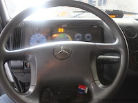 Mercedes-benz actros 1928/7.1, eerste inschrijving 2001-05-03, 347.882 km, manueel, mtm 19.000 kg, tarragewicht 10.470 kg, laadvermogen 8.455 kg, vrachtwagen met open laadbak en laadkraan, chassisnummer wdb9505061k564634, keuring geldig tot 09/05/2027 - afbeelding 4 van  21