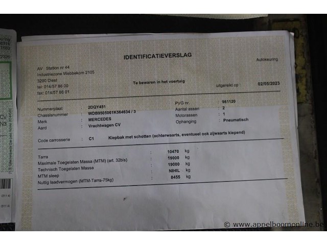 Mercedes-benz actros 1928/7.1, eerste inschrijving 2001-05-03, 347.882 km, manueel, mtm 19.000 kg, tarragewicht 10.470 kg, laadvermogen 8.455 kg, vrachtwagen met open laadbak en laadkraan, chassisnummer wdb9505061k564634, keuring geldig tot 09/05/2027 - afbeelding 9 van  21