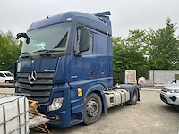 Mercedes-benz actros vrachtwagen trekker - afbeelding 1 van  3