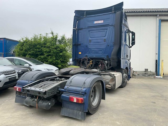 Mercedes-benz actros vrachtwagen trekker - afbeelding 3 van  3