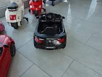 Mercedes benz amg gt-r - afbeelding 3 van  4