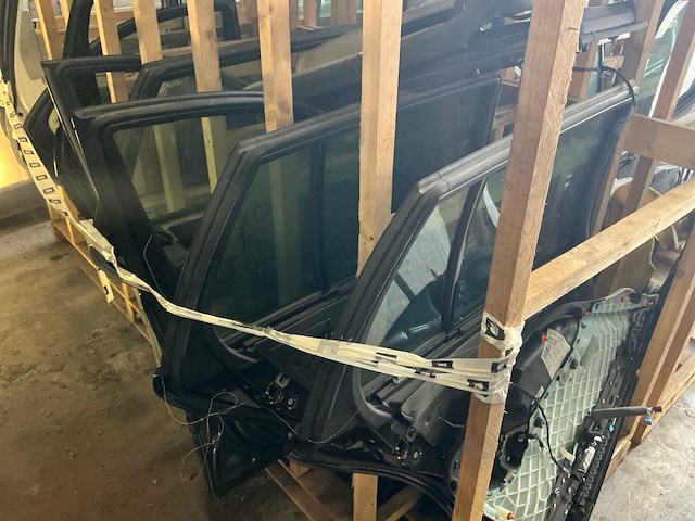 Mercedes-benz autodeur (9x) - afbeelding 1 van  5