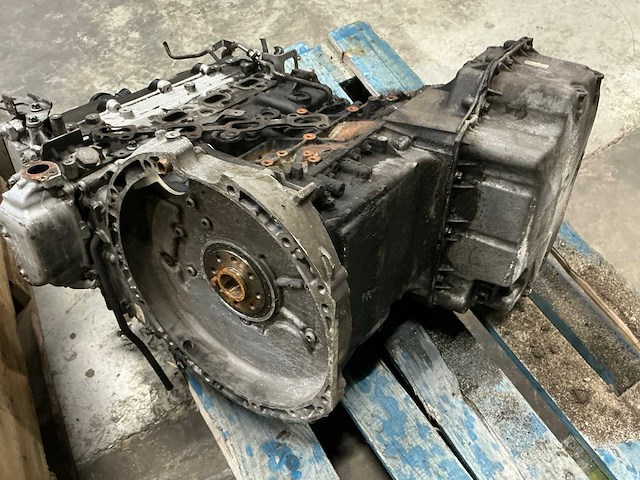 Mercedes-benz automotor - afbeelding 2 van  3