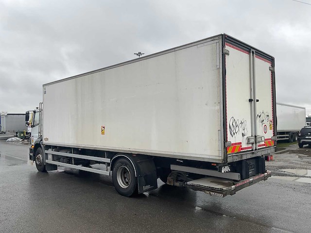 Mercedes-benz axor frigo vrachtwagen - afbeelding 31 van  34