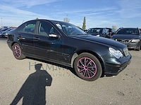 Mercedes-benz c-class sw (s203) c 200 cdi classic (euro 4), 2004 - afbeelding 23 van  36