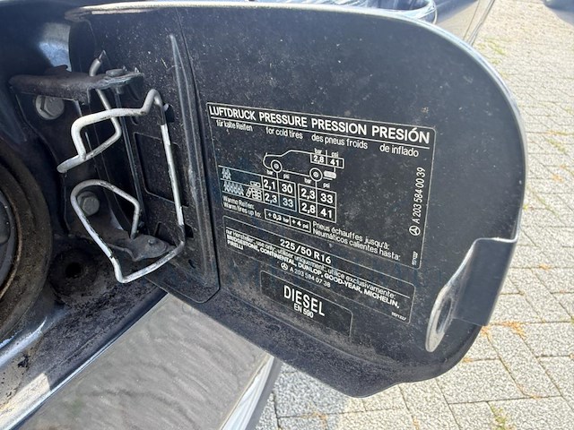 Mercedes-benz c class w203 c 200 cdi elegance euro, 2000 - afbeelding 11 van  28