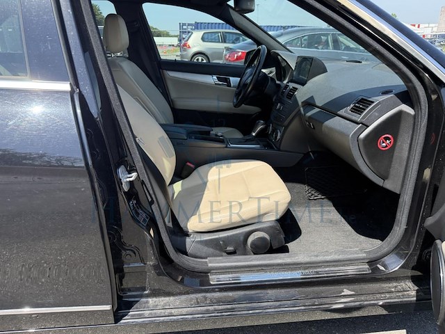 Mercedes-benz c-class (w204) c 200 cgi blueefficiency avantgarde 184 at, 2010 - afbeelding 20 van  32