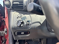 Mercedes-benz c class w204 c 200 cgi blueefficiency avantgarde, 2001 - afbeelding 13 van  40