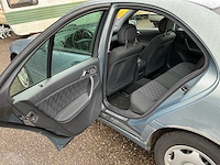 Mercedes-benz c-klasse c180 kompressor classic personenauto - afbeelding 11 van  45