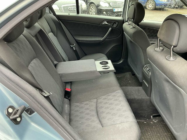 Mercedes-benz c-klasse c180 kompressor classic personenauto - afbeelding 17 van  45