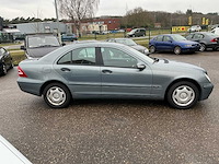 Mercedes-benz c-klasse c180 kompressor classic personenauto - afbeelding 42 van  45