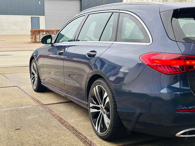 Mercedes-benz c200d 2023 - afbeelding 8 van  51