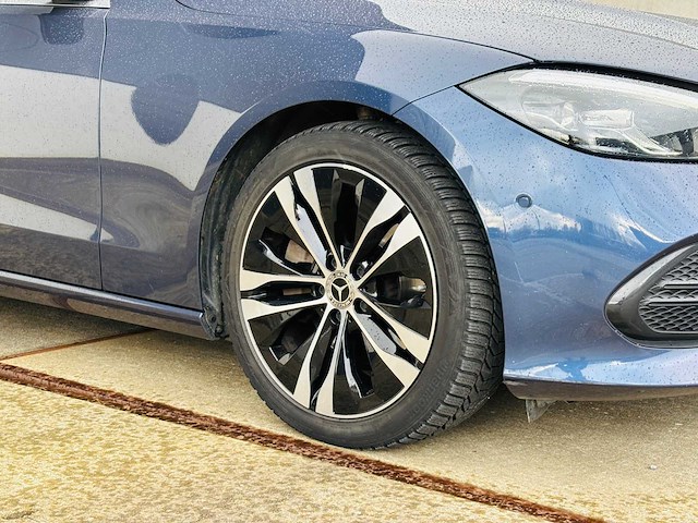 Mercedes-benz c200d 2023 - afbeelding 9 van  40