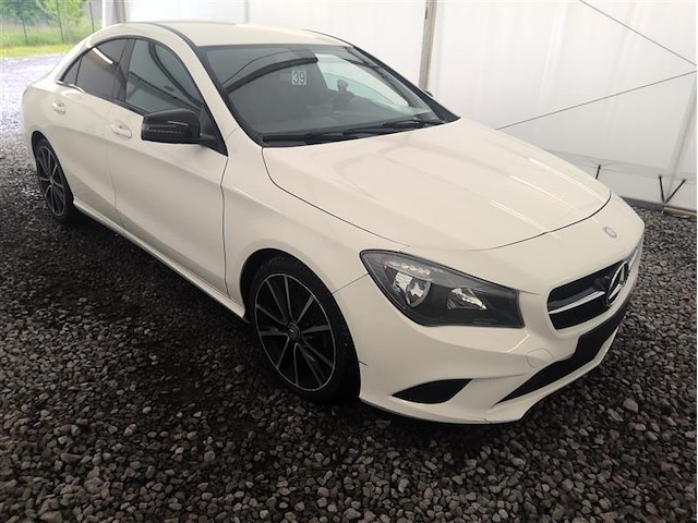 Mercedes-benz cla180, 2013 - afbeelding 10 van  15