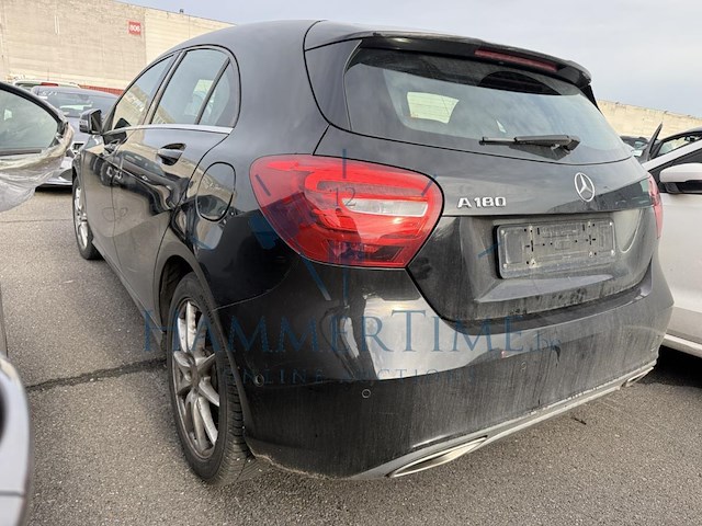 Mercedes-benz classe a (w176) a 180, 2015 - afbeelding 31 van  34