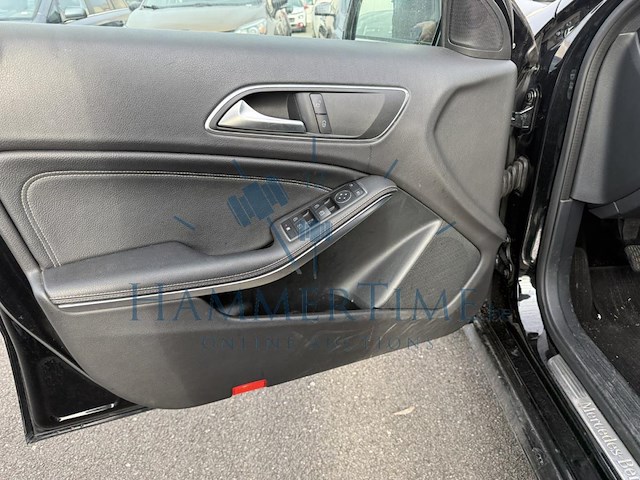 Mercedes-benz classe a (w176) a 180, 2015 - afbeelding 32 van  34