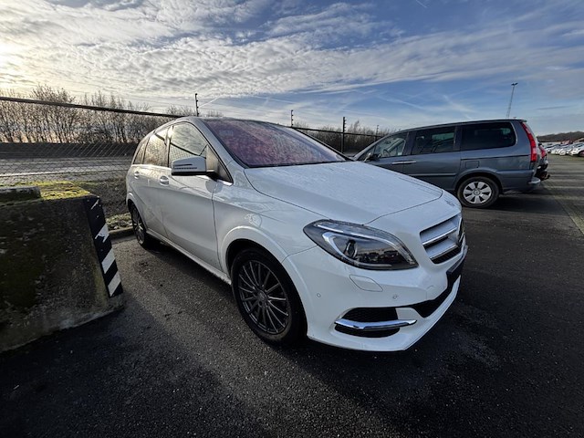 Mercedes-benz classe) b (electric at, 2016 - afbeelding 23 van  29