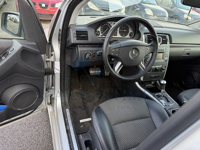 Mercedes-benz classe b t245 b 180 cdi 109 at, 2009 - afbeelding 27 van  27