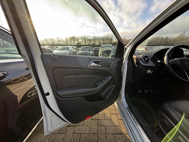 Mercedes-benz classe b (w246), 2014 - afbeelding 25 van  28