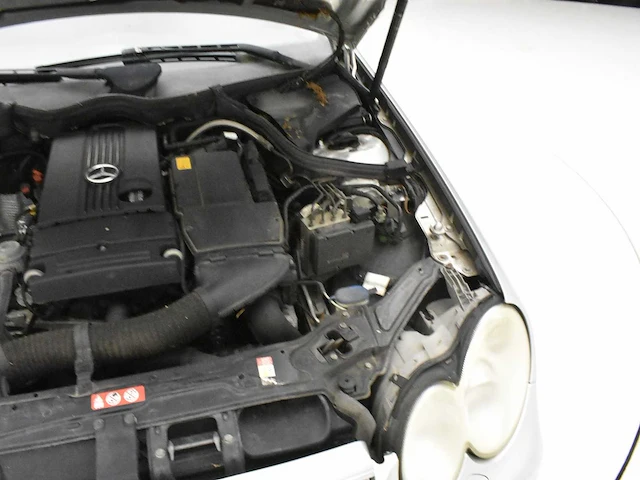 Mercedes-benz clk 200 cabrio compressor - afbeelding 19 van  40