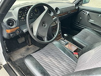 Mercedes-benz coupé 230ce oldtimer - afbeelding 7 van  32