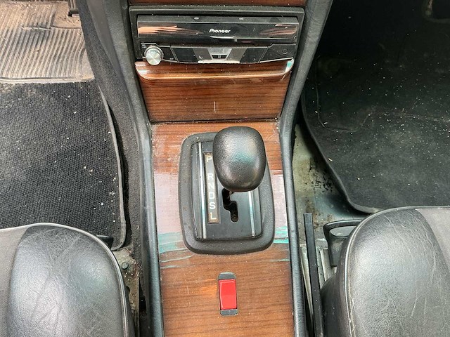 Mercedes-benz coupé 230ce oldtimer - afbeelding 10 van  32