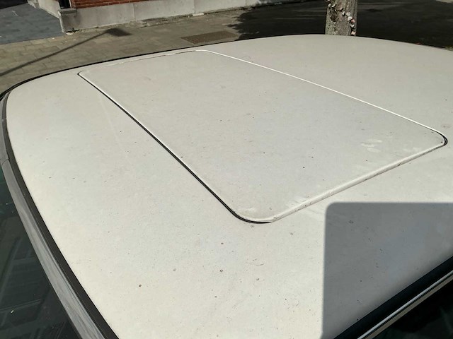 Mercedes-benz coupé 230ce oldtimer - afbeelding 24 van  32