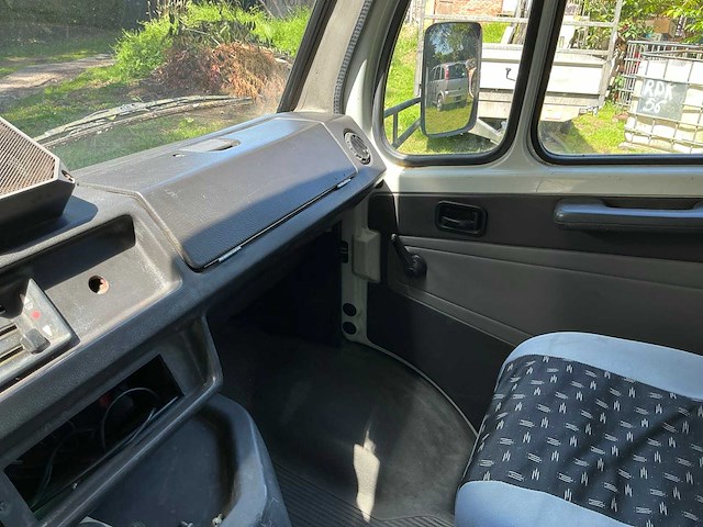 Mercedes-benz deppanage - afbeelding 21 van  22