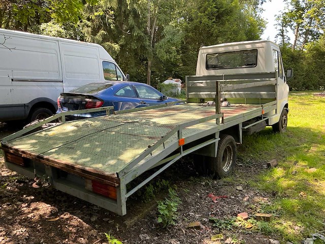 Mercedes-benz deppanage - afbeelding 14 van  22