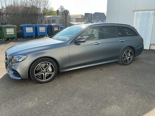 Mercedes-benz e 300 de designo interieur personenauto - afbeelding 12 van  37