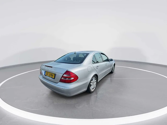 Mercedes-benz e-klasse 240 avantgarde 2002 - afbeelding 4 van  10