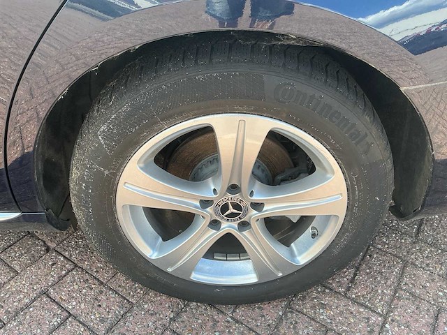 Mercedes-benz e200 d personenauto - afbeelding 2 van  32