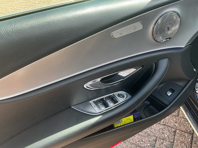 Mercedes-benz e200 d personenauto - afbeelding 10 van  32